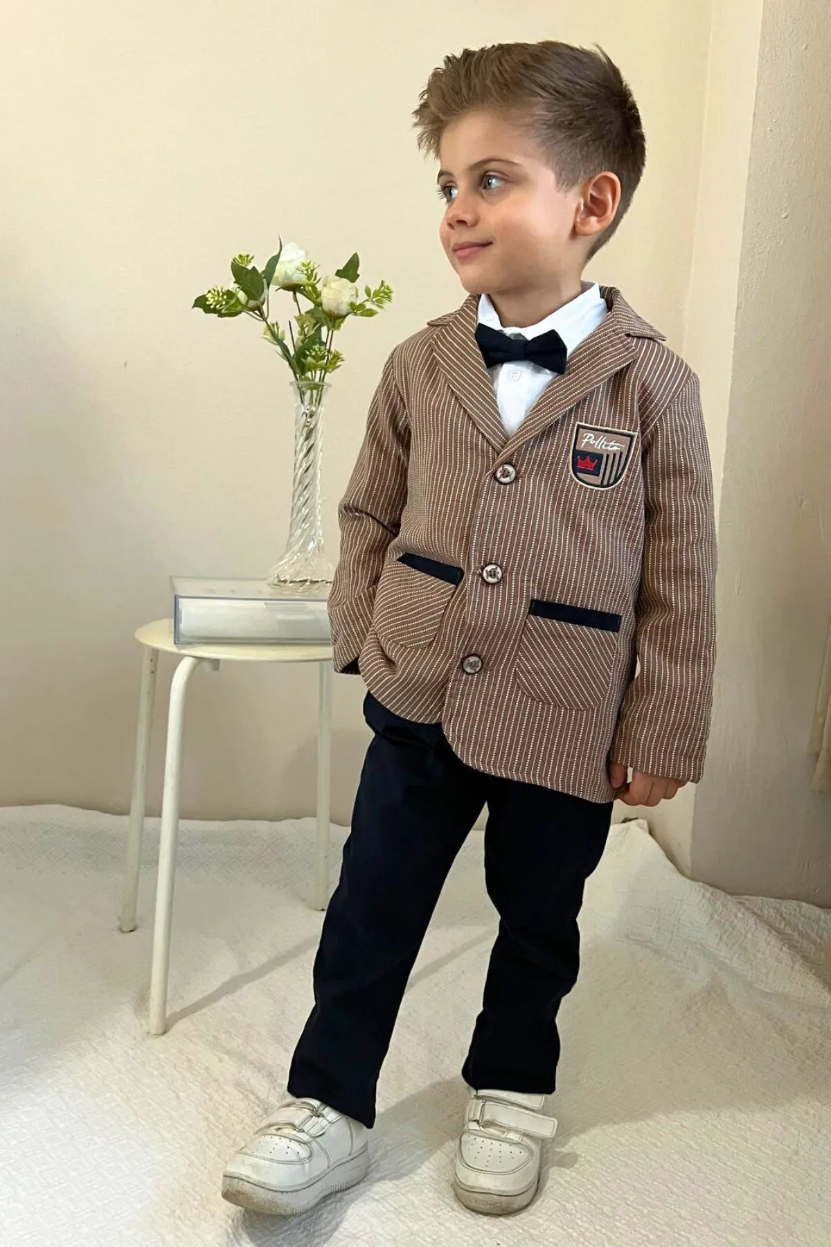 - Postoperative pet anti-licking Elizabethan collarPollito Boy's Beige Navy Blue Striped Two Pocket Jacket 4-Piece Suit