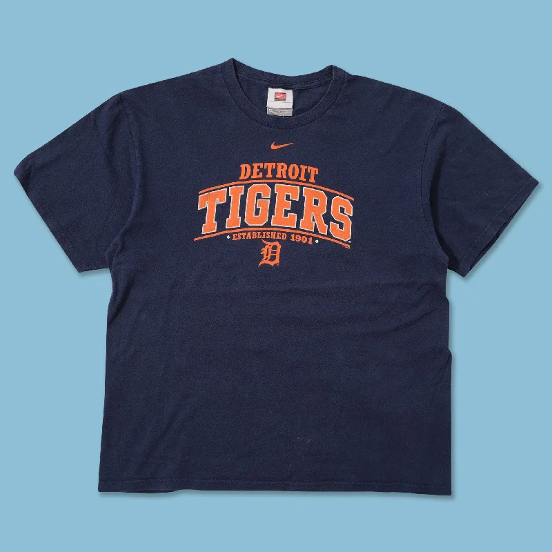 - Pet smart GPS locator2009 Nike Detroit Tigers T-Shirt Large